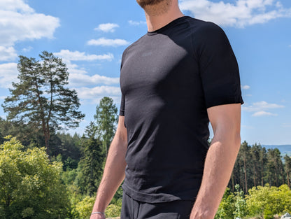 ULTRALITE T-SHIRT